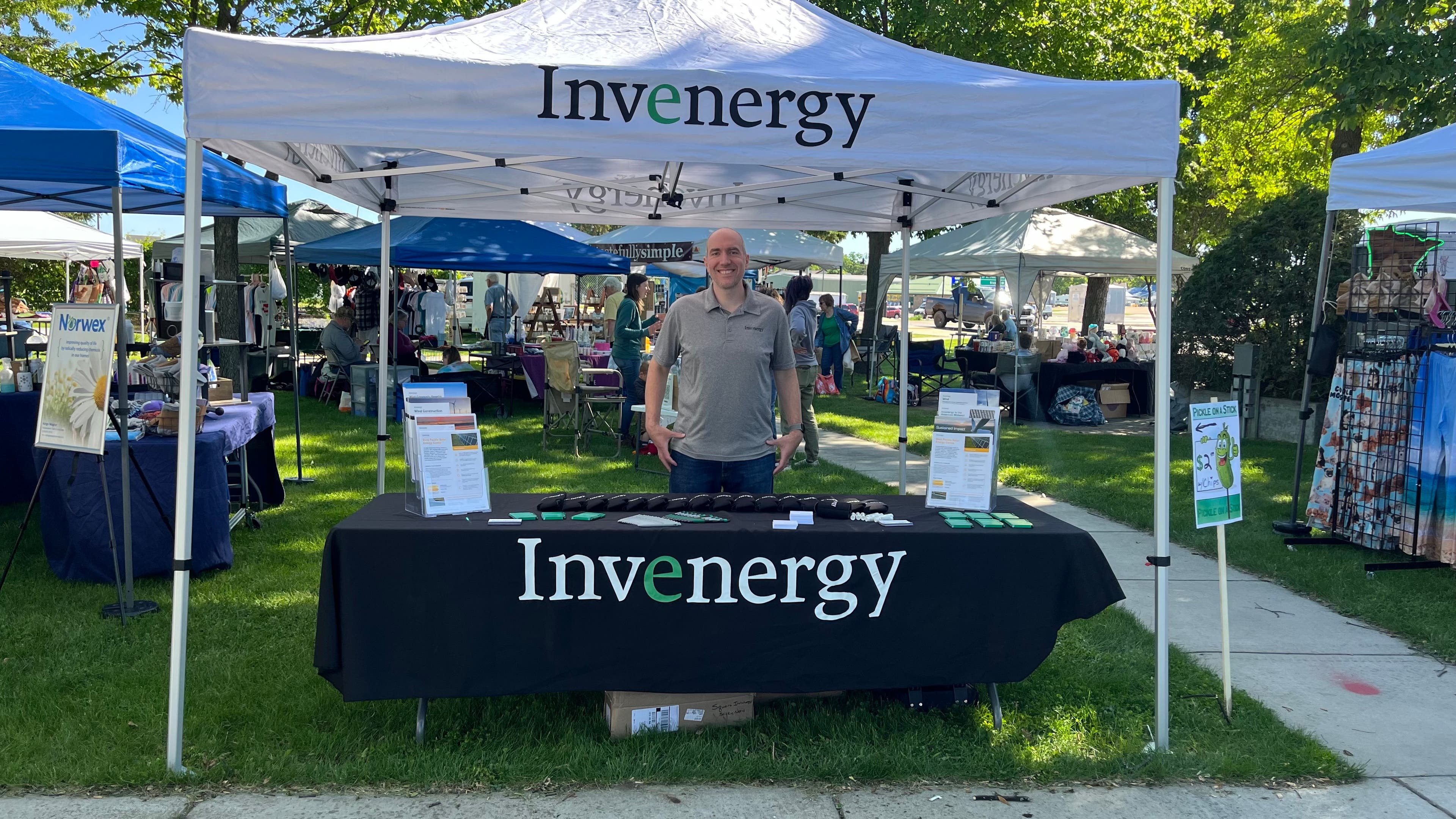 Bent Paddle Solar sponsors June Jubilee