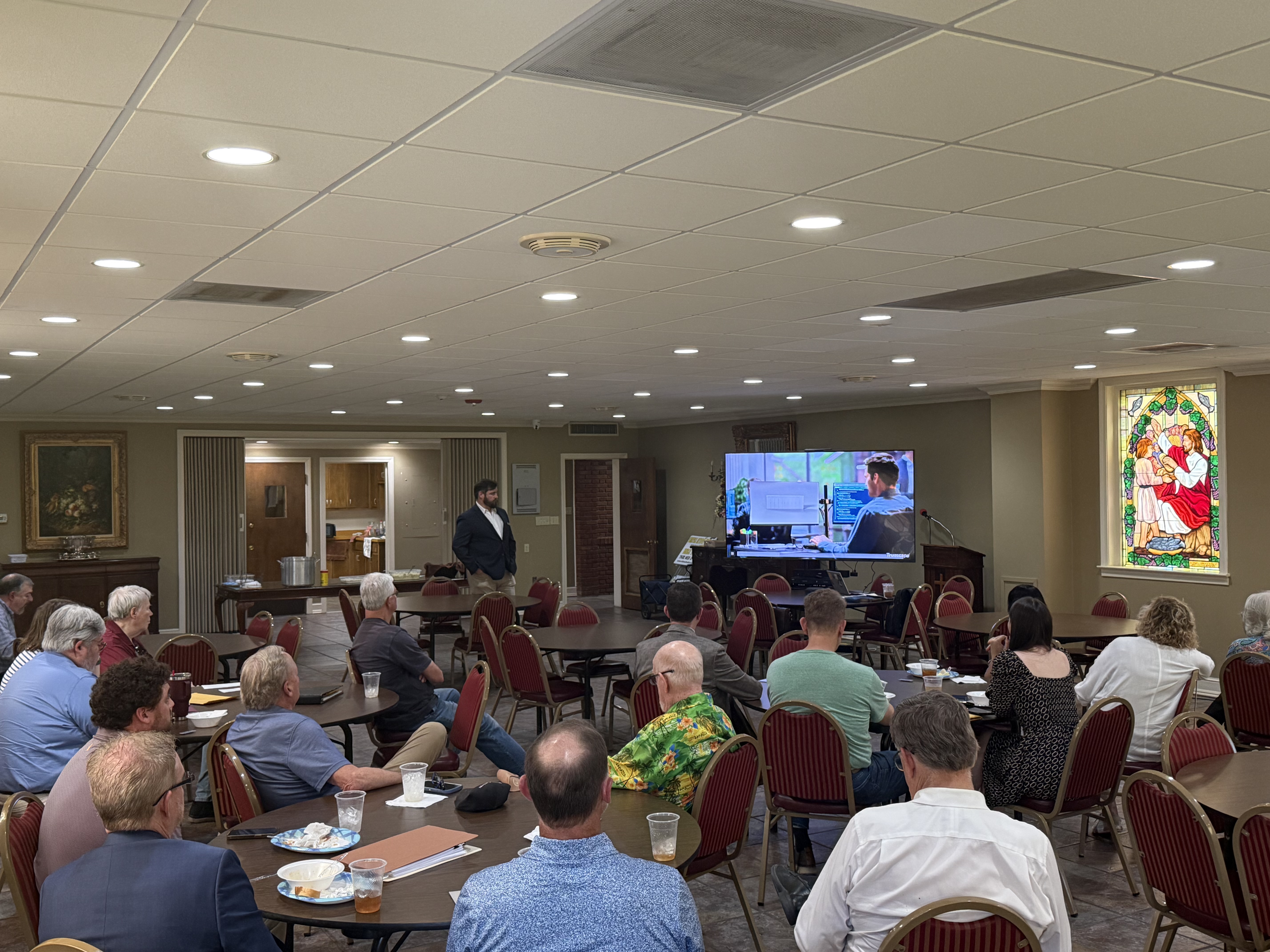 Invenergy Meets with Fayette County Rotary Club