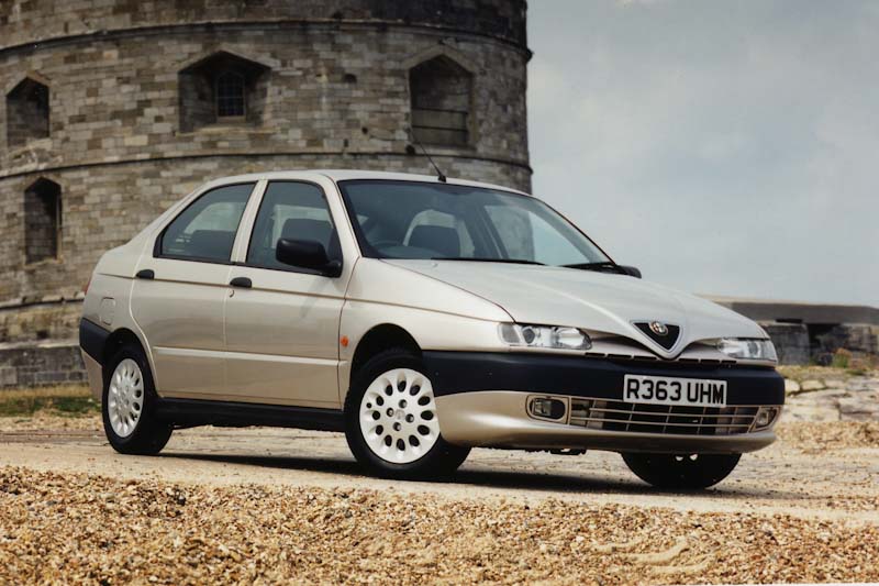 Alfa Romeo 146 (1995 - 2000) used car review | RAC Drive