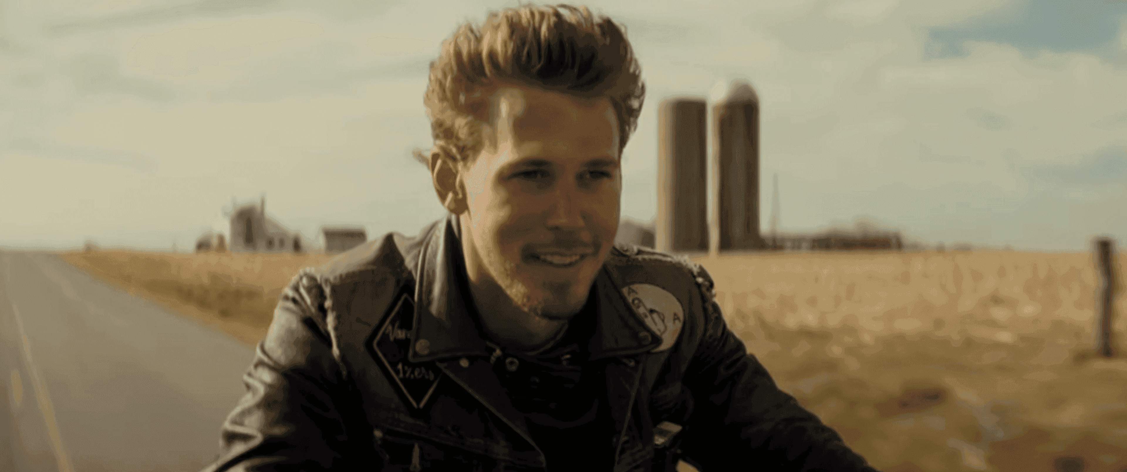 THE BIKERIDERS - "Police Chase" Official Clip