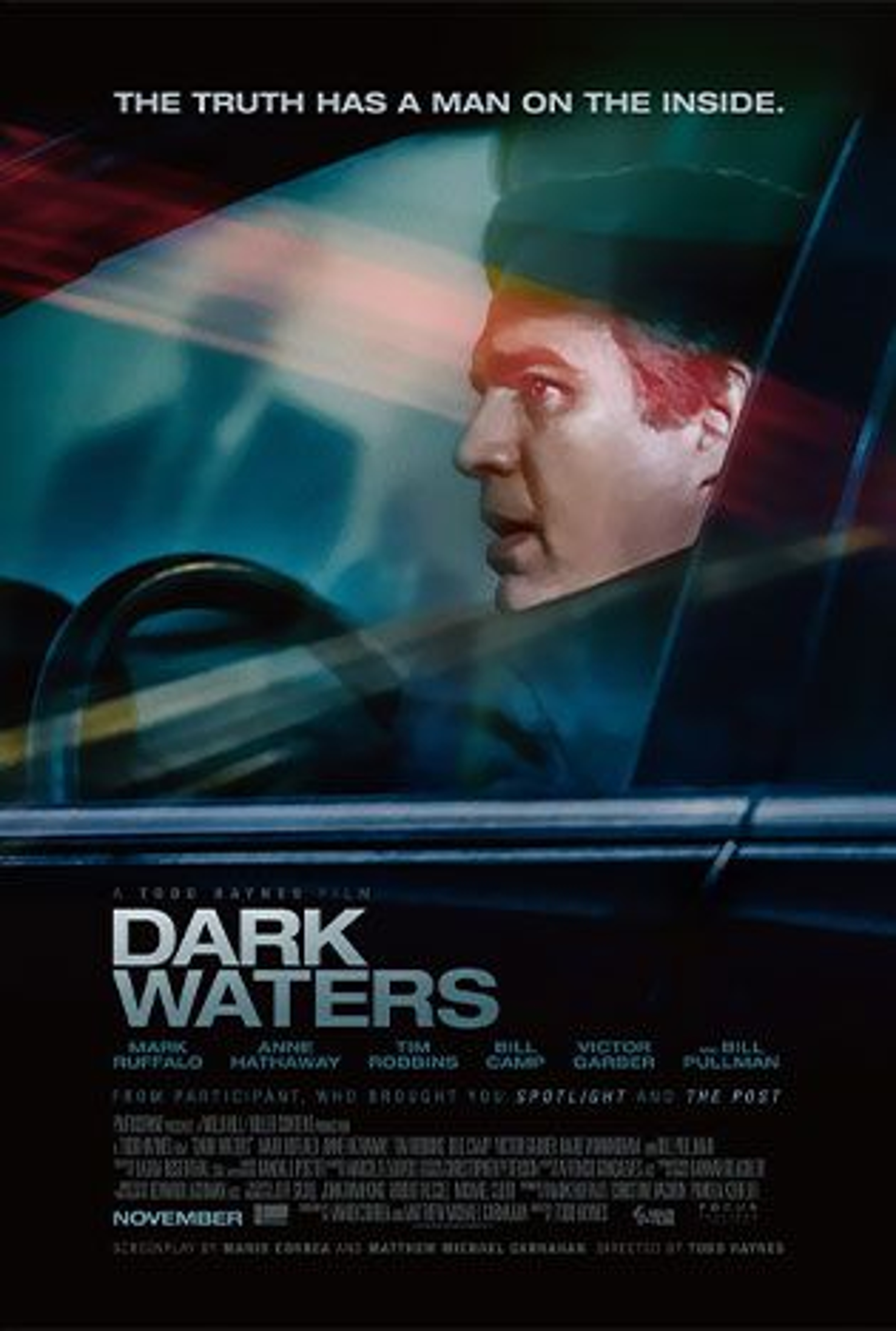 poster_focus-featues_dark-waters_poster_5d8238a2ec8fd.jpg