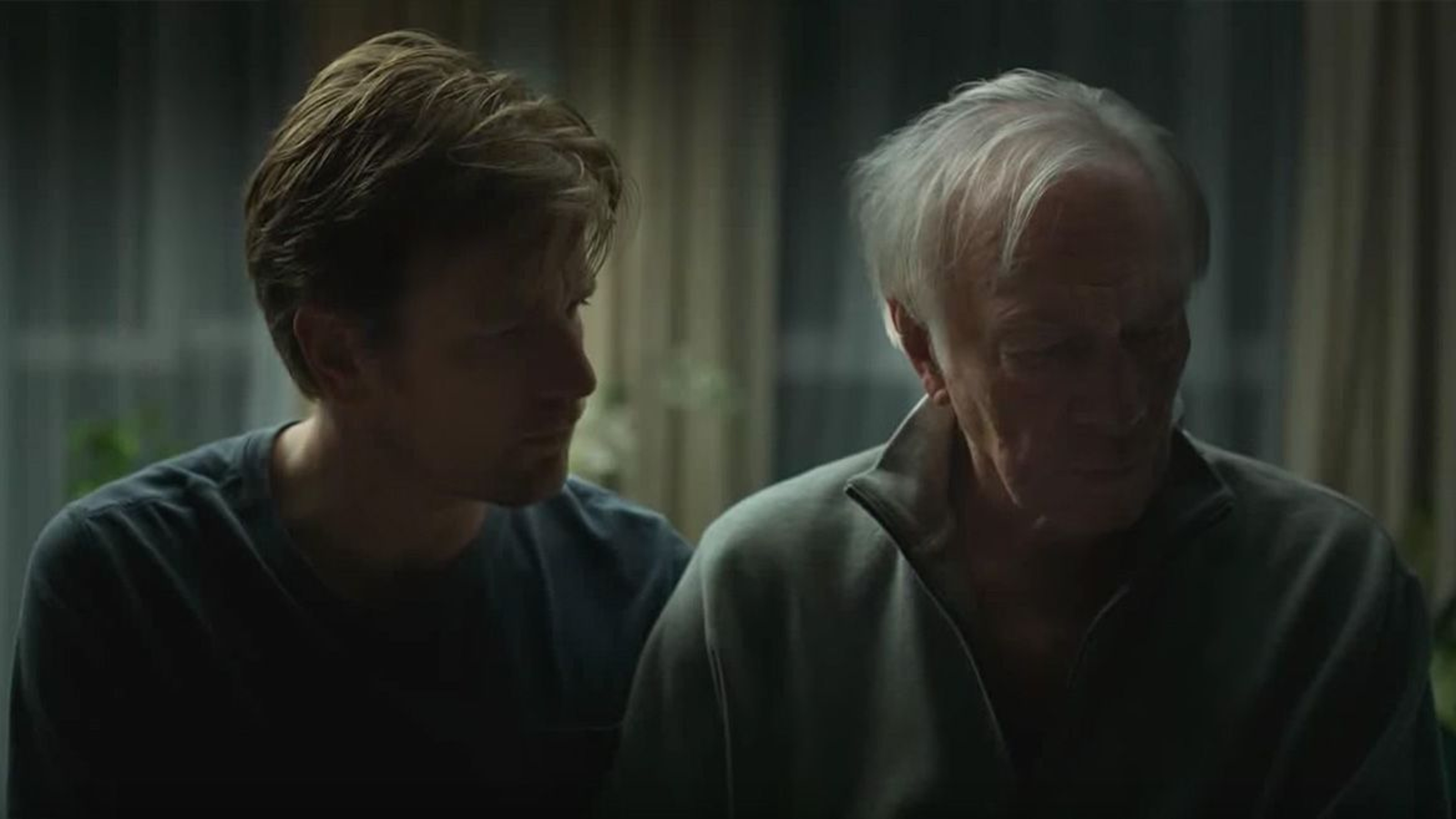 1490676717_focusfeatures_beginners_ewanmcgregor_christopherplummer_mikemills_trailer.jpg