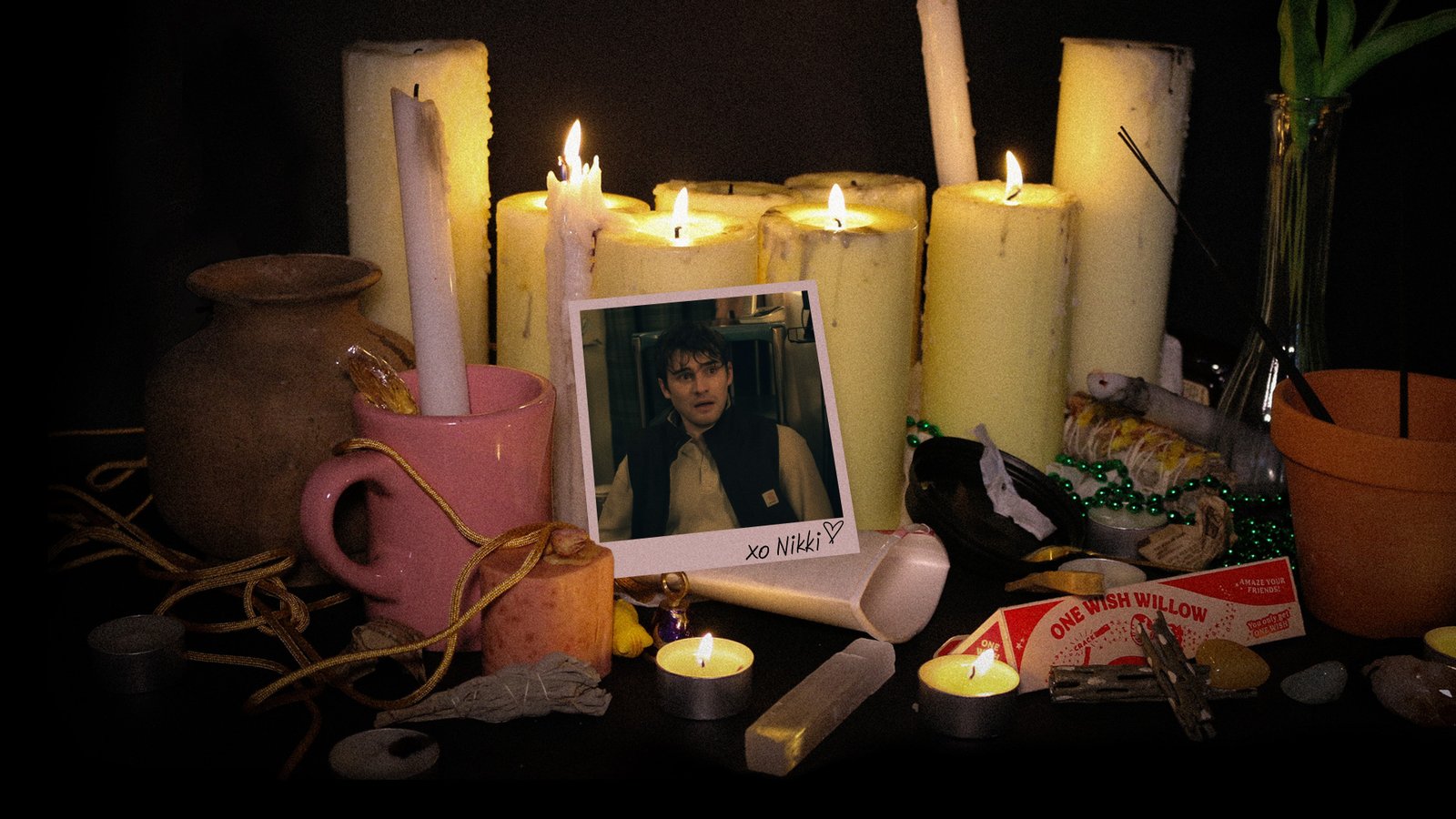 ภาพเทียนและ One Wish Willow จากภาพยนตร์ Obsession