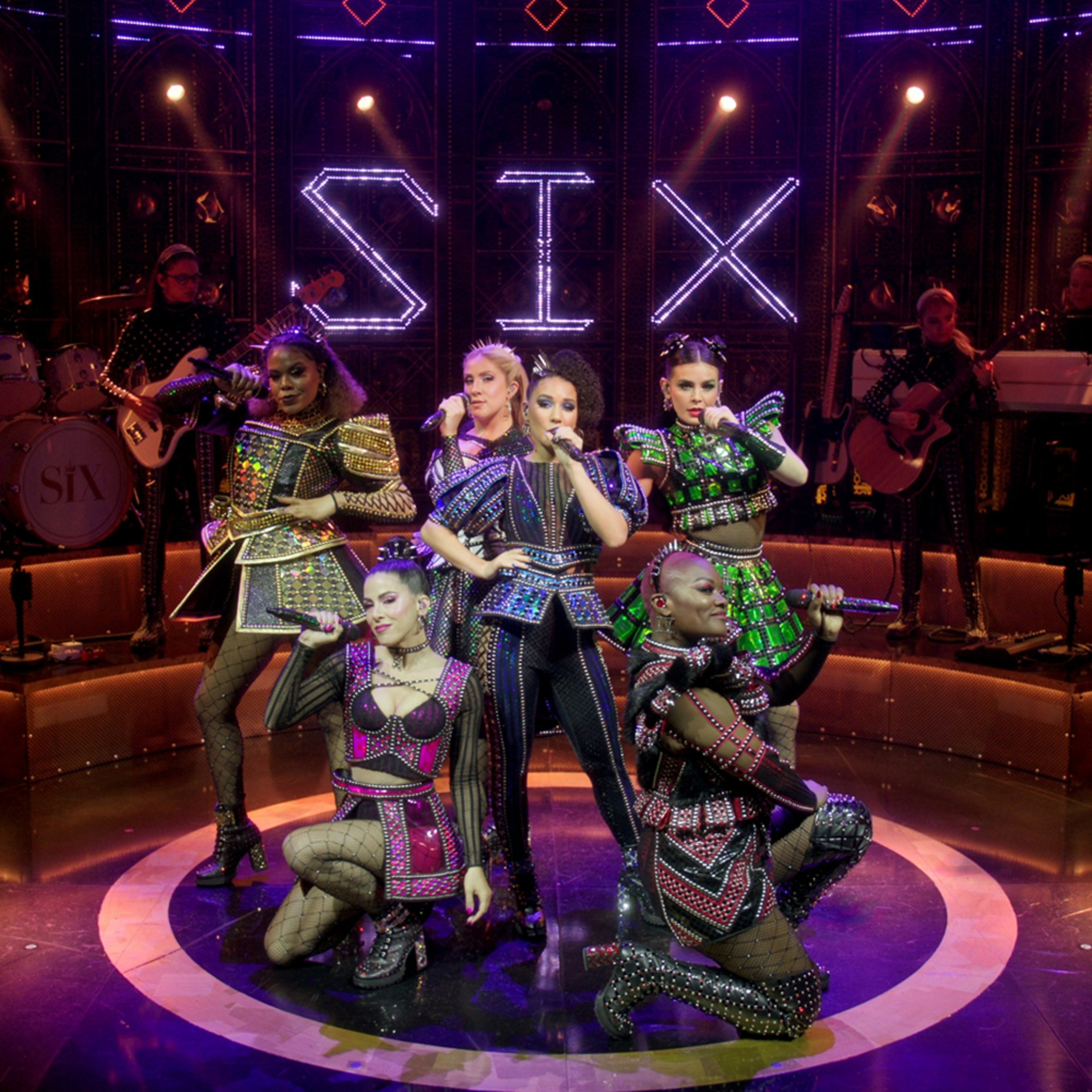 SIX mobile marquee.jpg