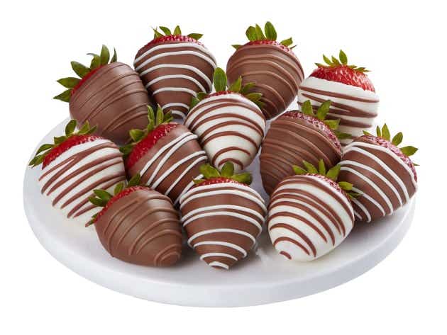 Bedford Candies - Bedford - Get your fresh dipped chocolate covered  strawberries 🍓 today!! Open till 3pm. *while supplies last