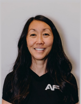 Caroline Kim head shot