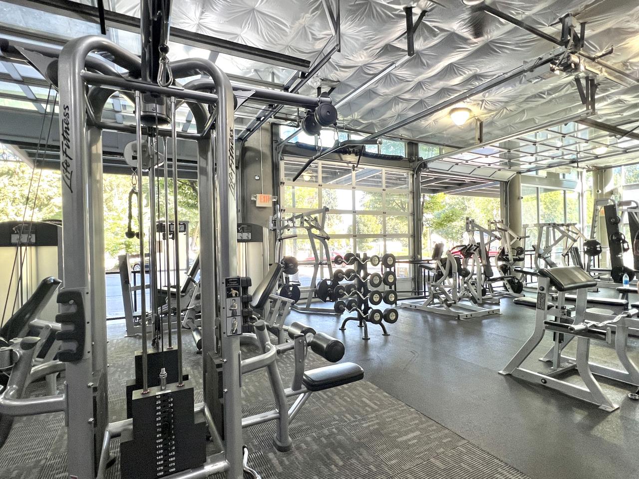 Home gym equipment vancouver hotsell