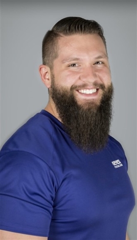 Travis Venniro head shot