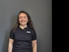 Samantha Compton head shot