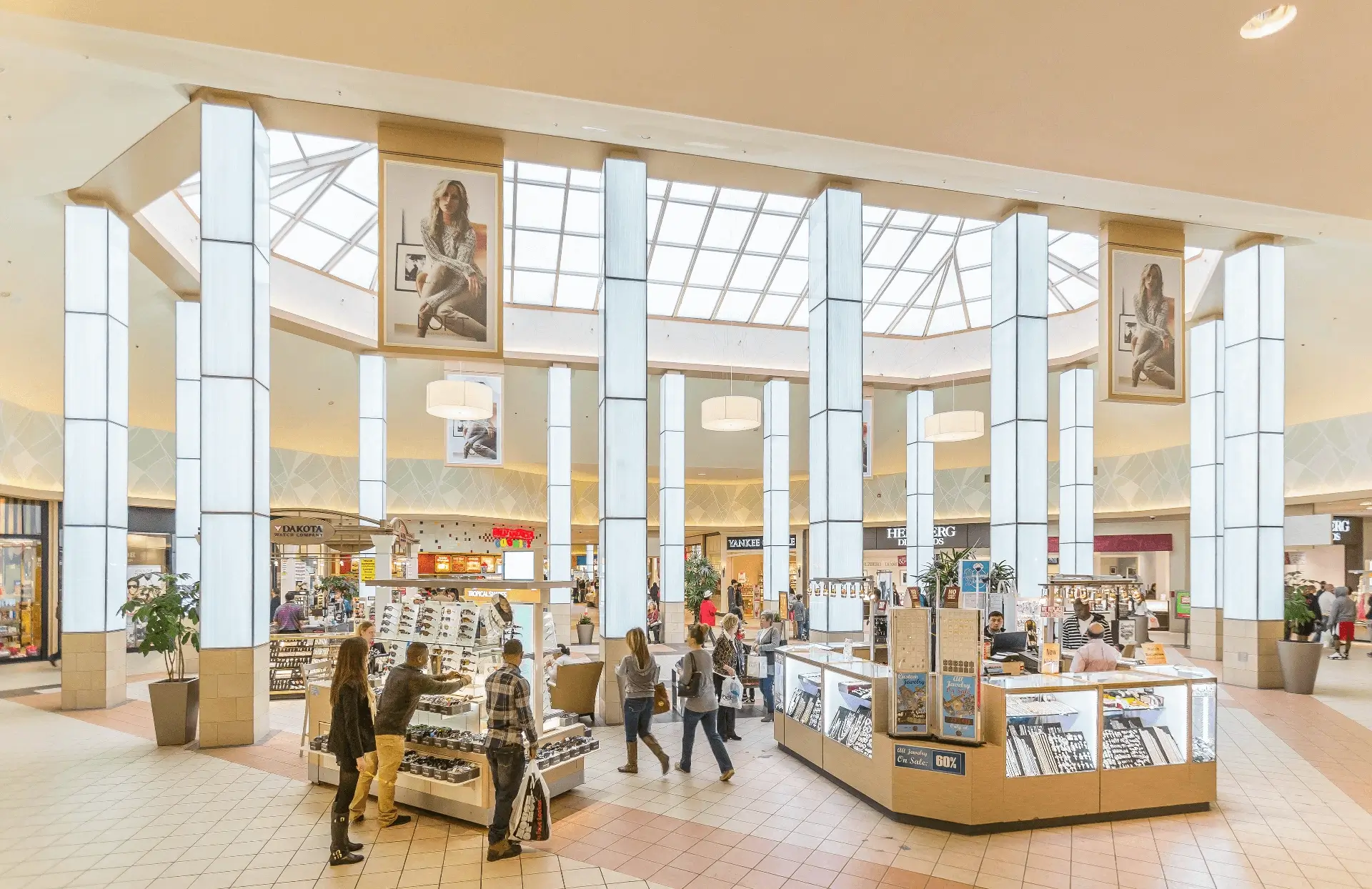 Meet me at the mall