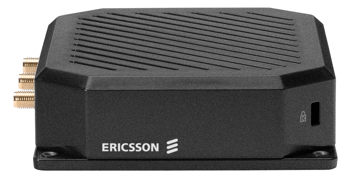 Cellular antenna, 600 MHz – 6 GHz, SMA, black mini