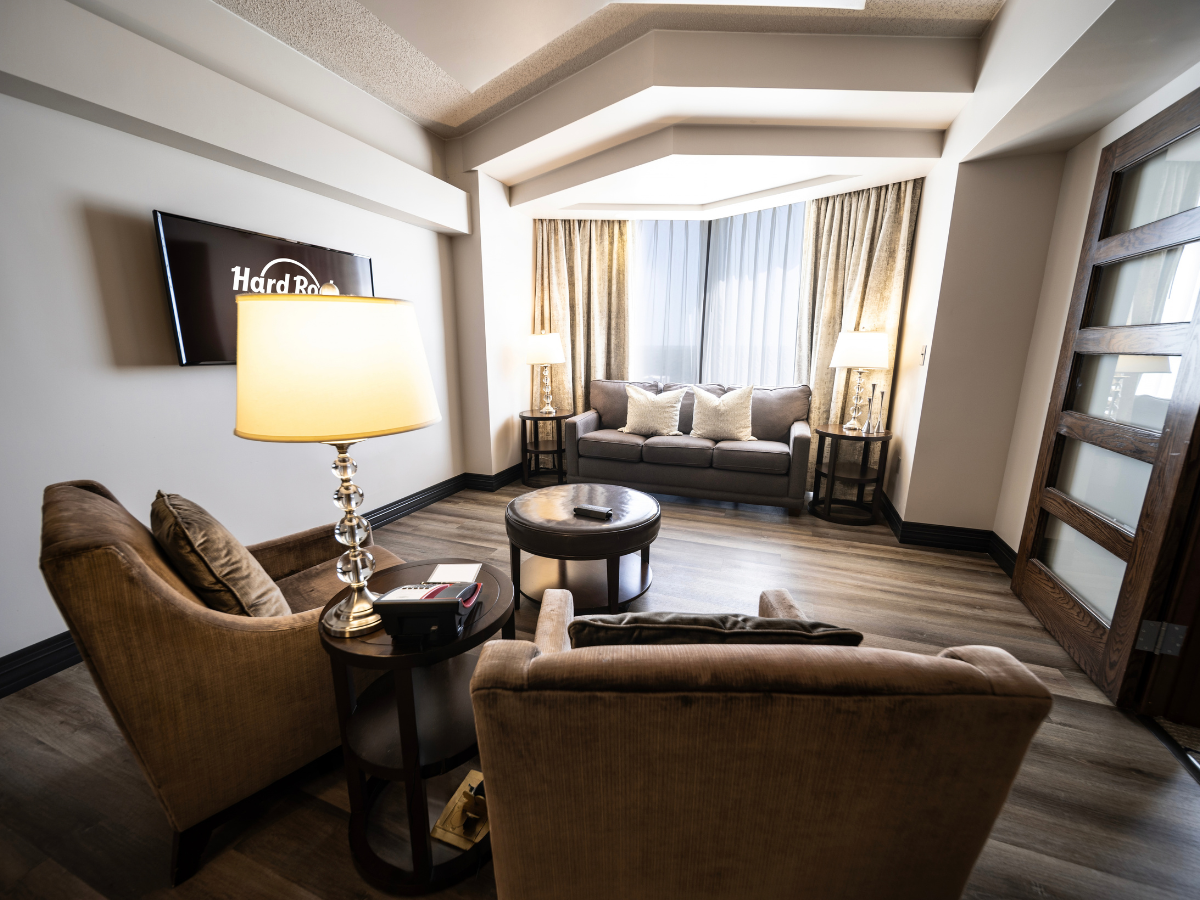 Hard Rock Tower Cherokee Suite