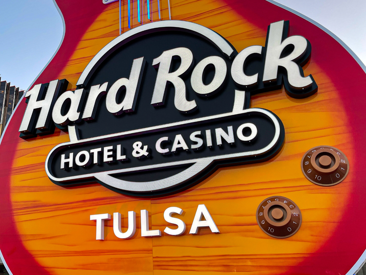 Giant Exterior Hard Rock Tulsa Guitar