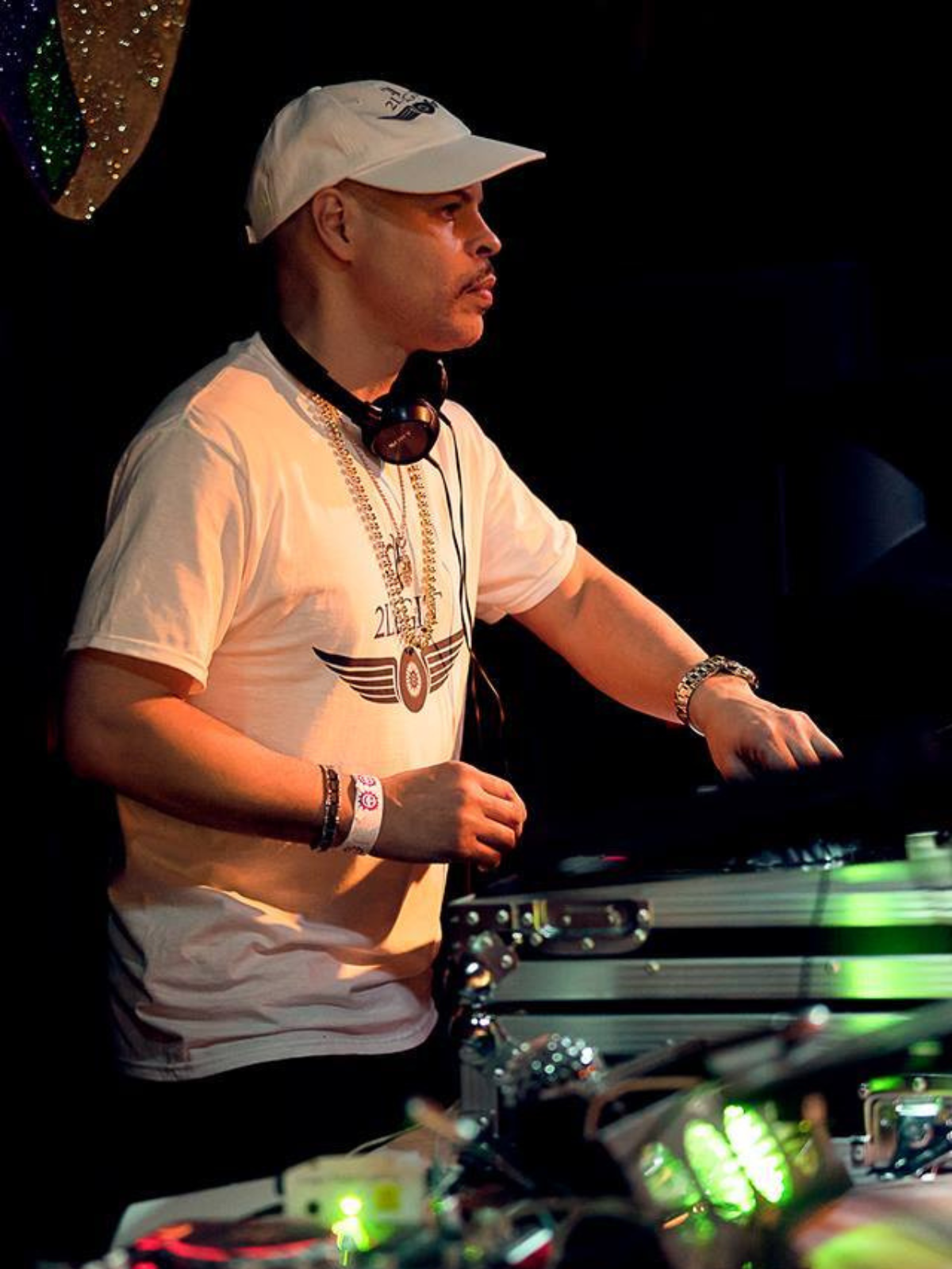 DJ 2 Legit at Hard Rock Live