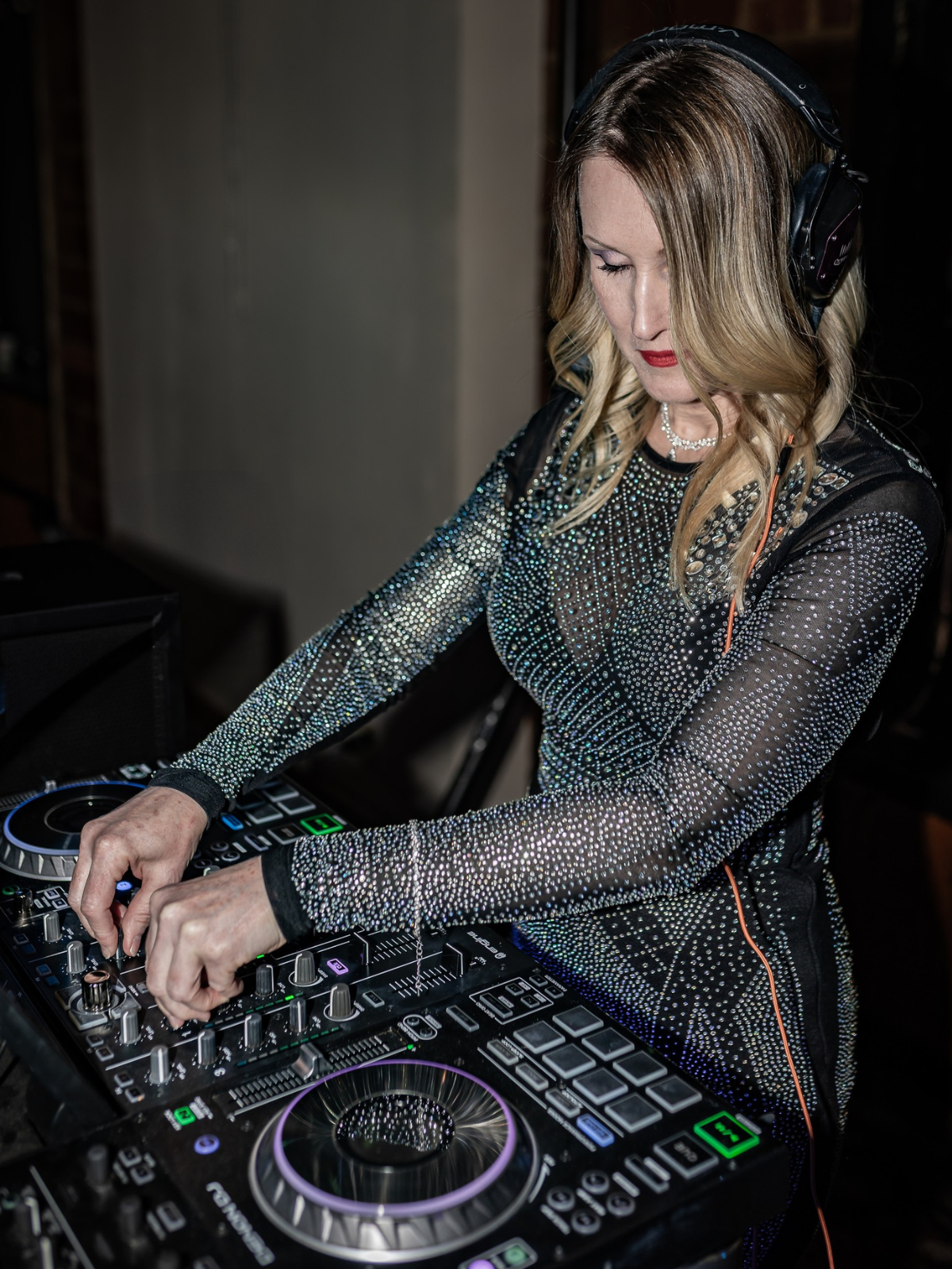 DJ | Queen Jesseen at Track 5