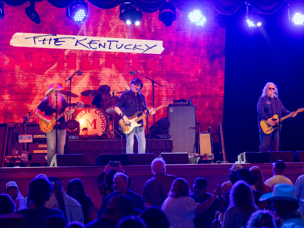Kentucky Headhunters at Track 5.