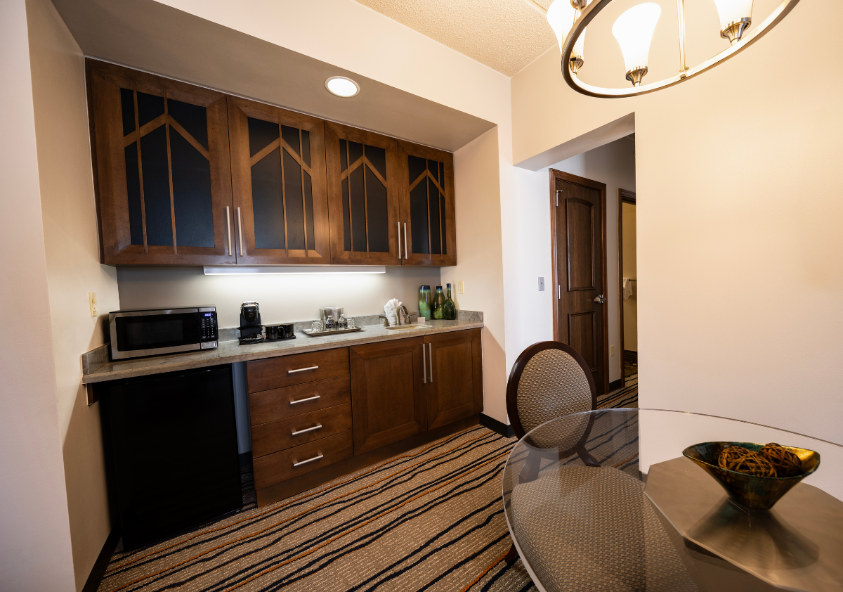 Hard Rock Tower Rock N Roll Suite