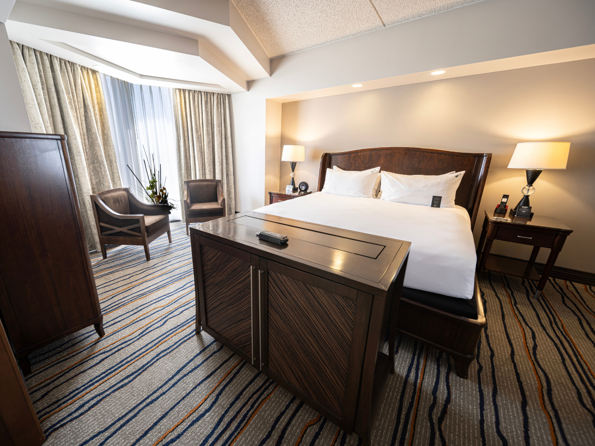 Hard Rock Tower Cherokee Suite