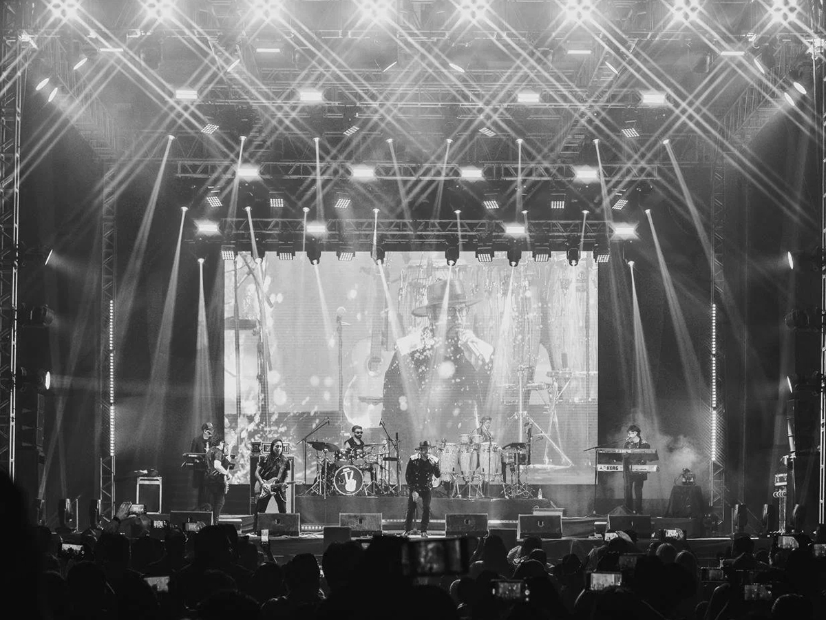 La Mafia Hotel Package