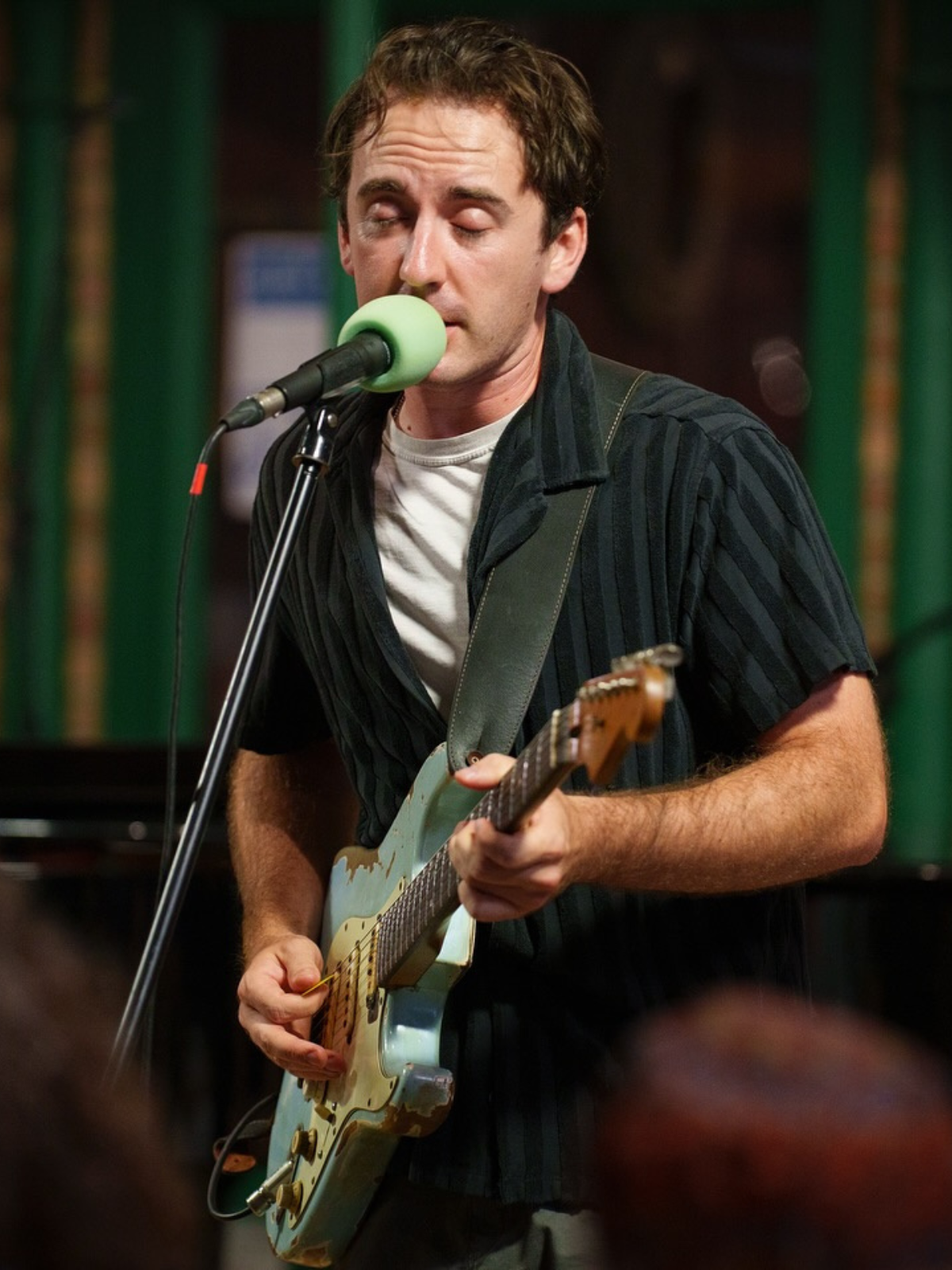 Paul Childers at Riffs