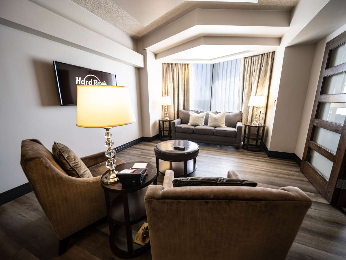 Hard Rock Tower Cherokee Suite