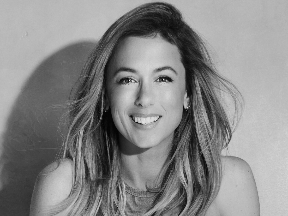 Iliza Shlesinger Hotel Package