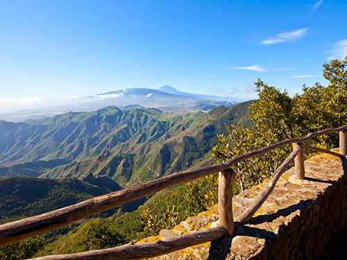 A hiking trail in the far North of Tenerife (Anaga Rural Park), with views overlooking the Pico del Teide volcano