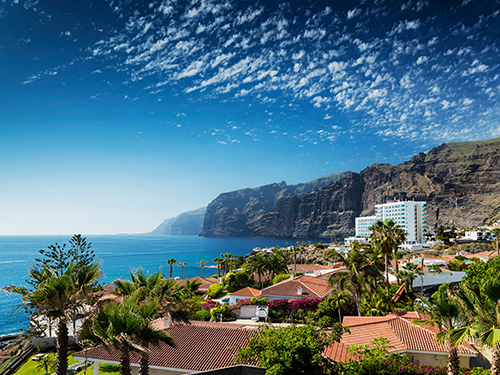 Húsþök í bænum Los Gigantes á vesturhluta Tenerife.