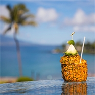 Tropical pineapple beverage