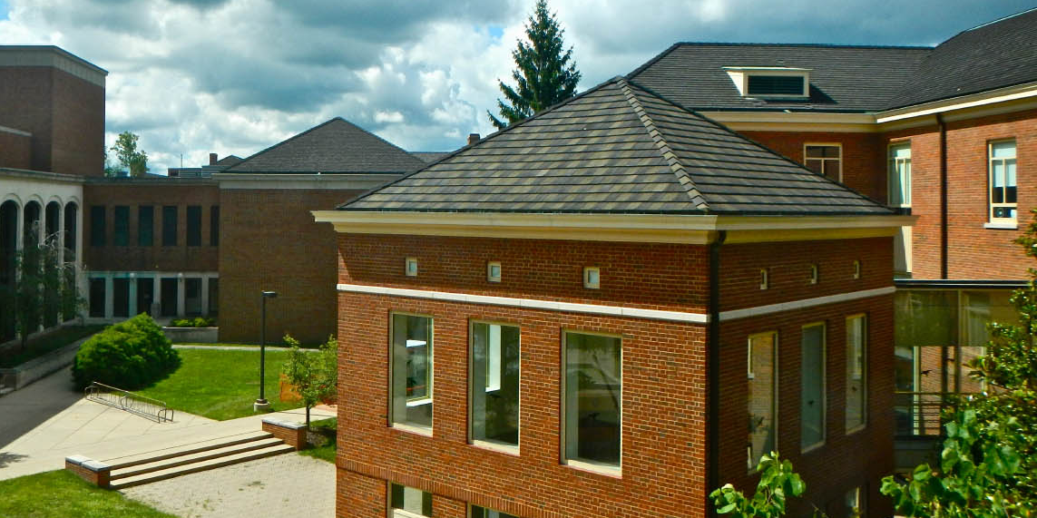 Hiestand Hall exterior