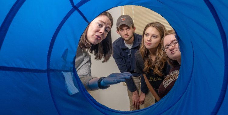 kiel lab tunnel