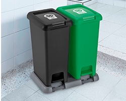 Contenedor Basura Reciclaje 240 litros con Pedal, Ruedas y Mango  Antideslizante - Cubo Residuos Industrial - Apilable y Resistente (Azul)  TECNOL