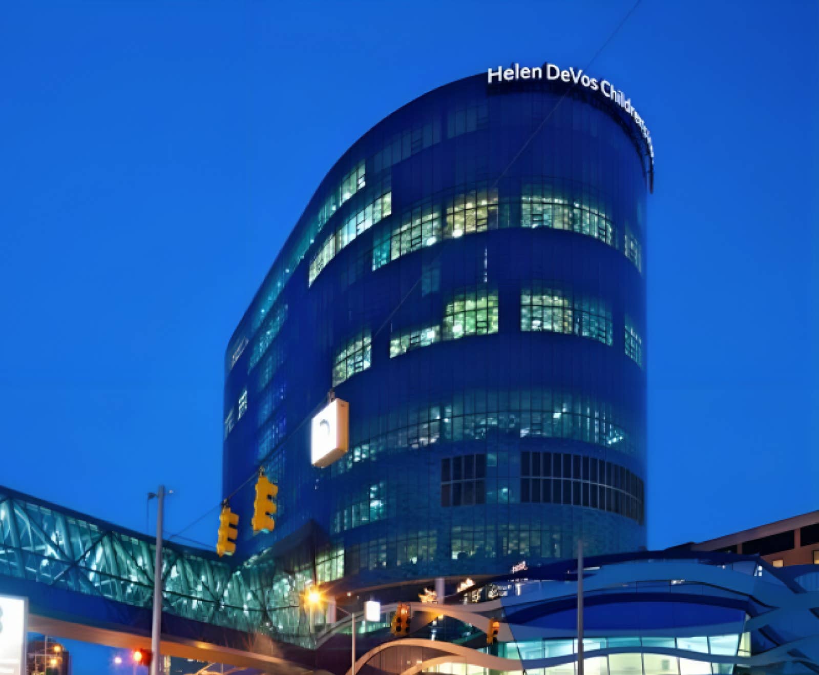 Exterior of Helen DeVos Children's Hospital in the dusk
