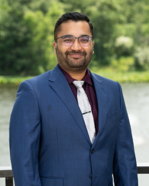 Shon Thomas, MD