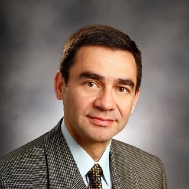 Portrait of Carlos Tavera, MD