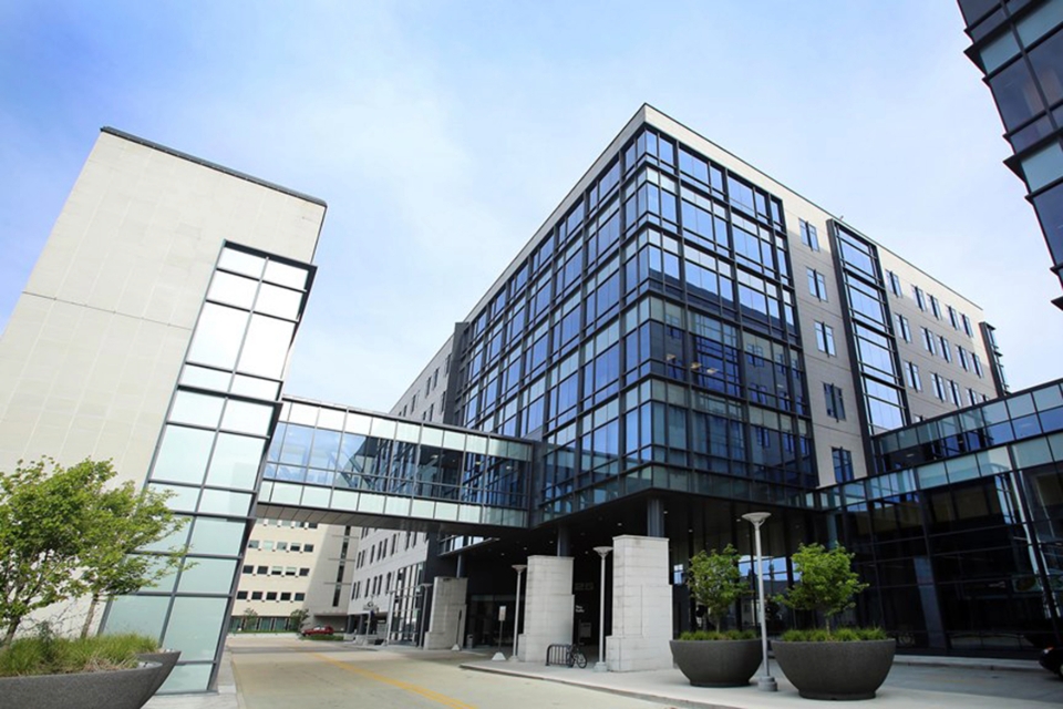 Exterior of 25 Michigan Street medical office building