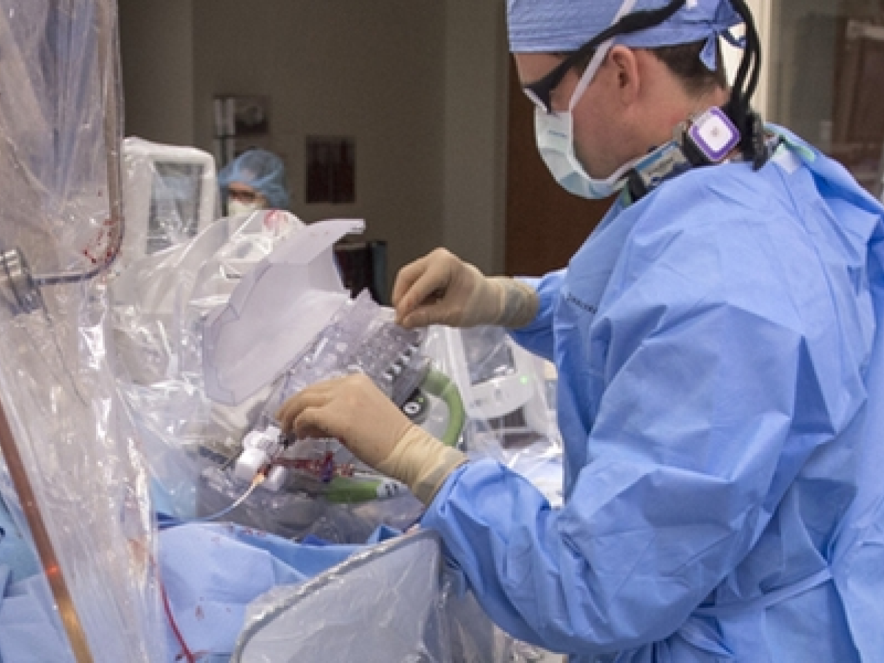 Doctors working on heart transplant