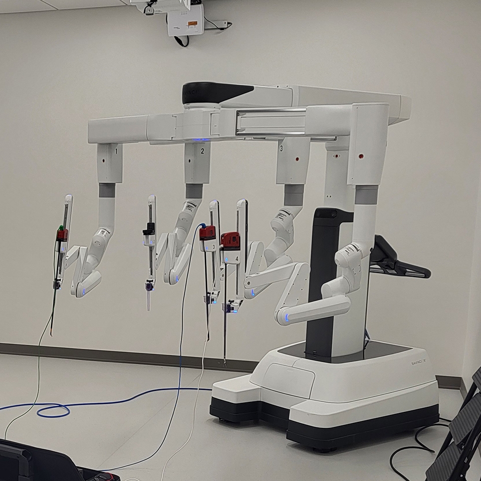 The da Vinci Xi Surgical System.