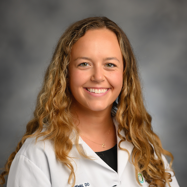 Portrait of Alyssa Bradfield, DO