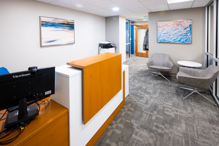 main lobby of the Niles clinic