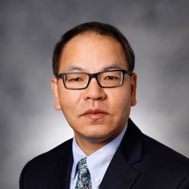 Portrait of Jiangyong Min, MD, PhD