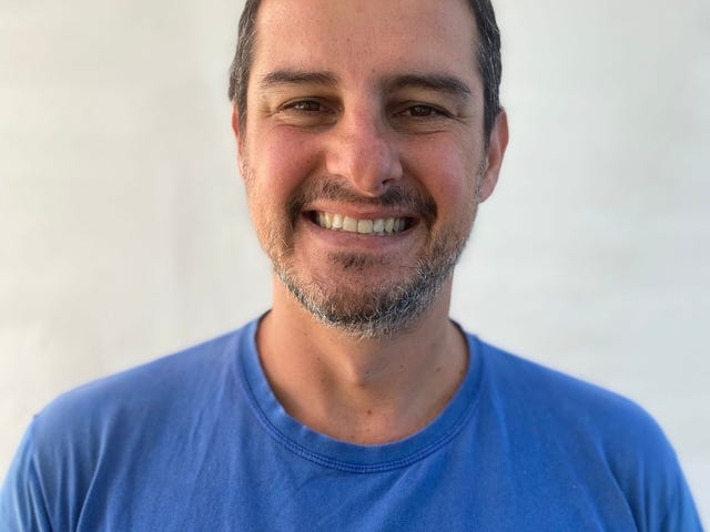 Professor Julio Chantre.