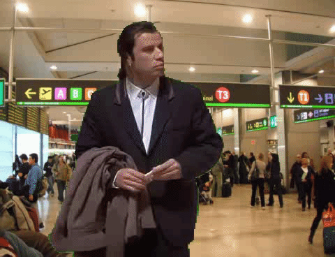 gif-travolta-aeropuerto.gif