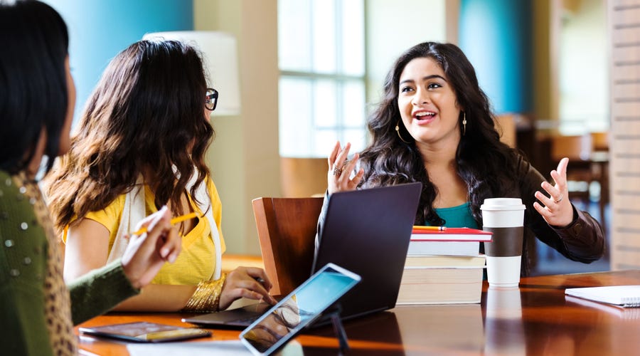 Empresárias usam termos em inglês de negócios para se comunicarem