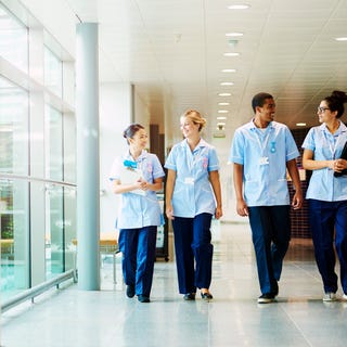 Programa de enfermagem do Berlitz permite aprender alemão e trabalhar no exterior