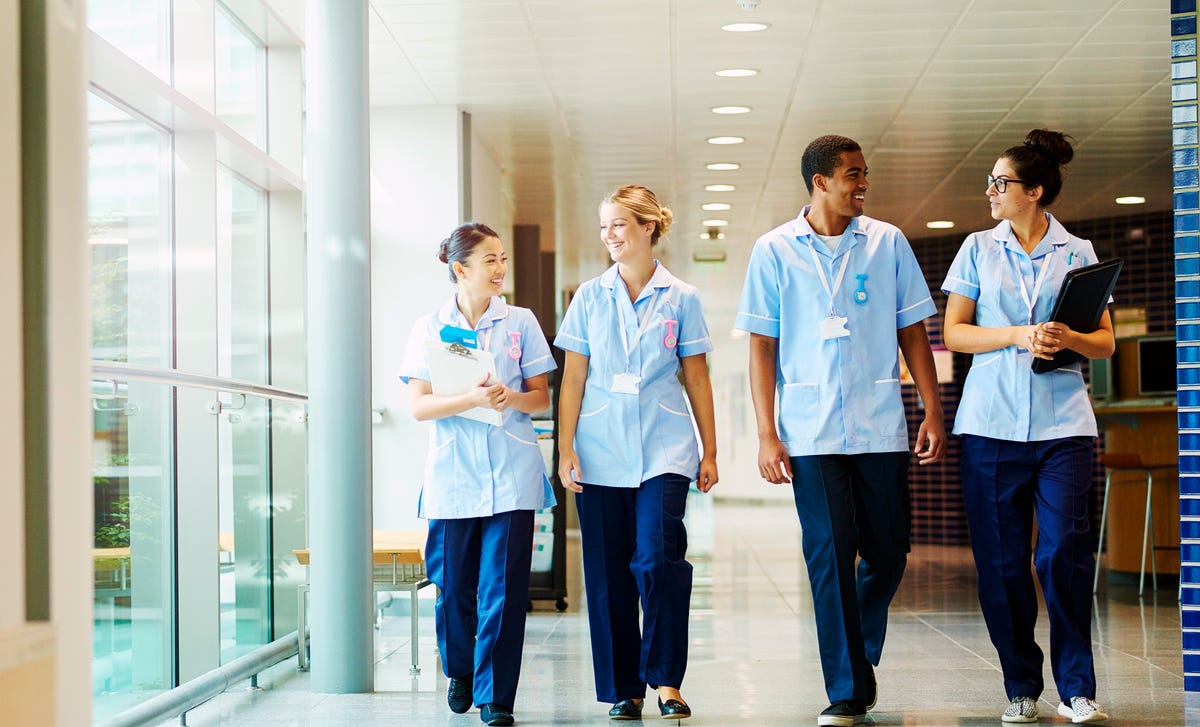 Programa de enfermagem do Berlitz permite aprender alemão e trabalhar no exterior