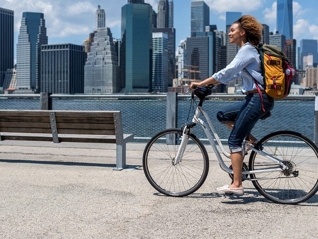 Jovem viaja com programas de intercâmbio do Berlitz