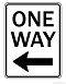 Placa de trânsito que significa sentido único