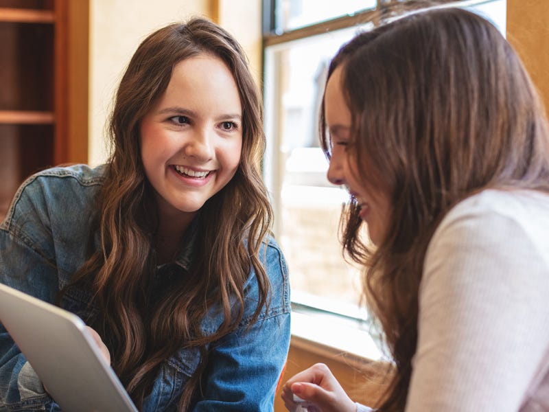 Jovens falam as palavras mais usadas do espanhol