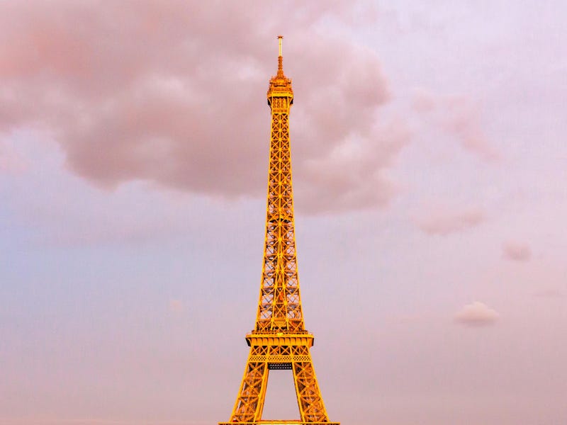 Torre Eiffel localizada em Paris.